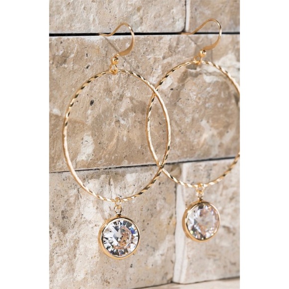 Crystal loop dangling earrings - Picture 2 of 6